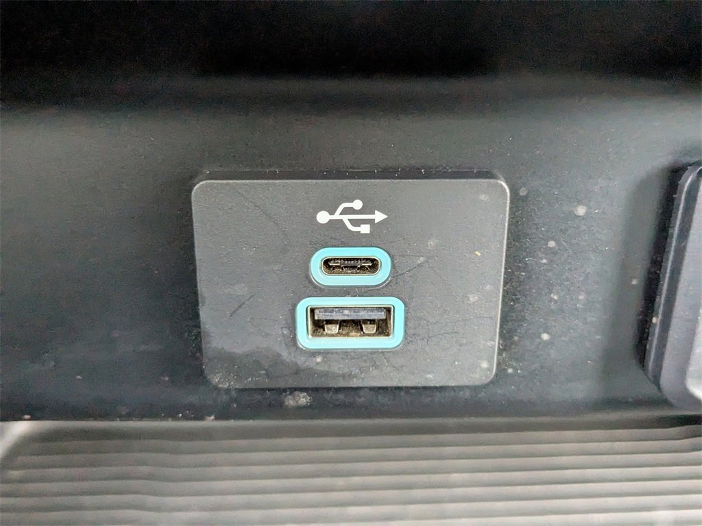 Used 2024 Ford F250 XLT image 20