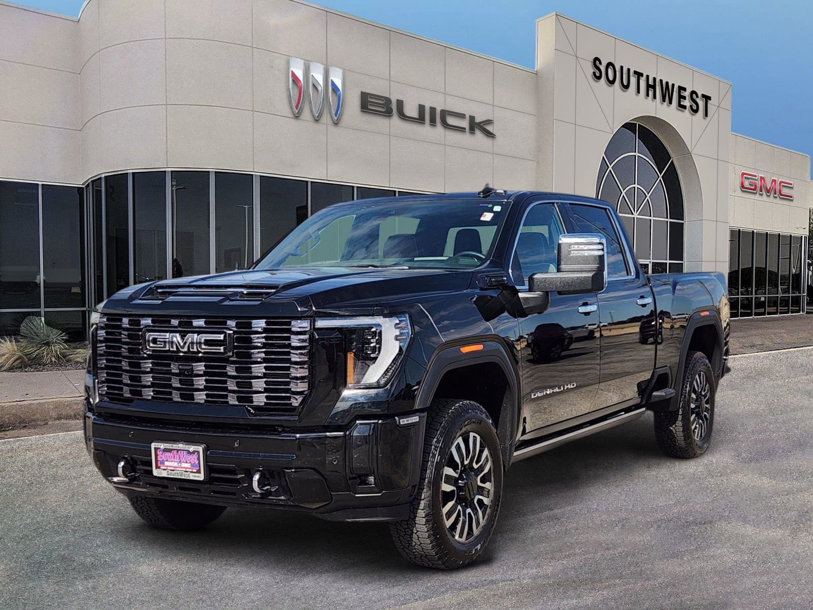 Certified 2025 GMC Sierra 2500 Denali Ultimate image 2