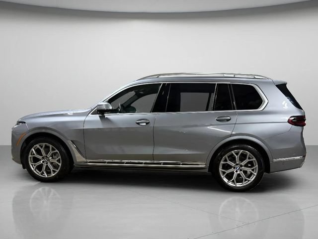Used 2024 BMW X7 xDrive40i w/ Premium Package AWD/4WD image 7