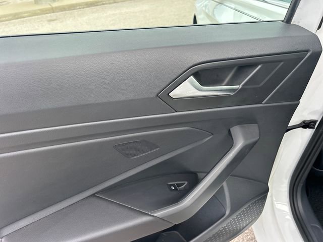 Used 2023 Volkswagen Jetta S image 41