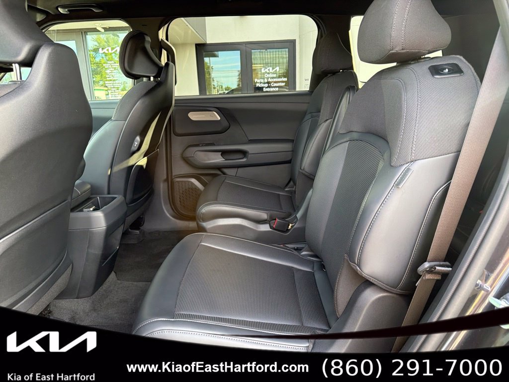 Used 2027 Kia Telluride S w/ Towing Package AWD/4WD image 19