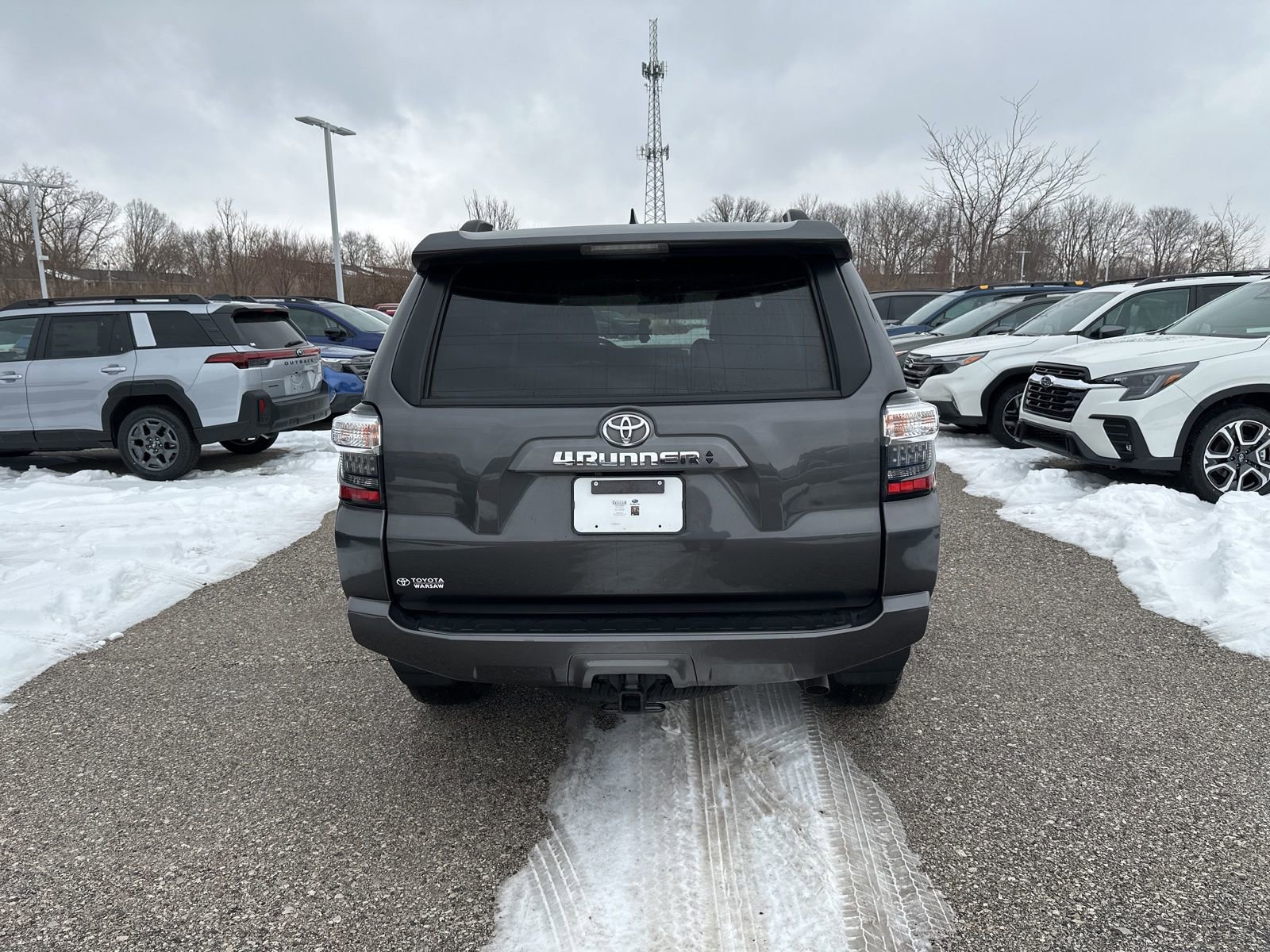 Used 2021 Toyota 4Runner SR5 Premium image 4