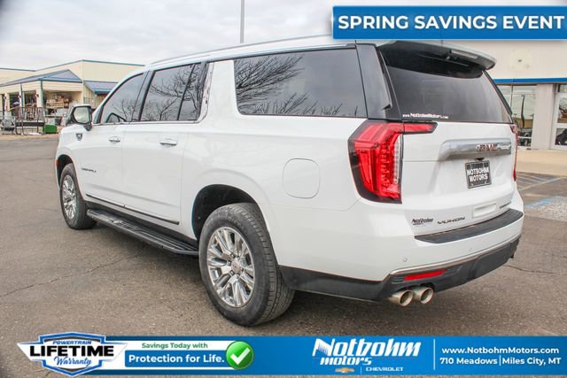 Used 2023 GMC Yukon XL Denali image 10