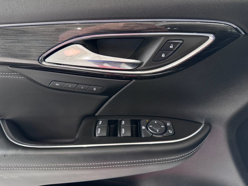 Certified 2023 Buick Envision Essence AWD/4WD image 22