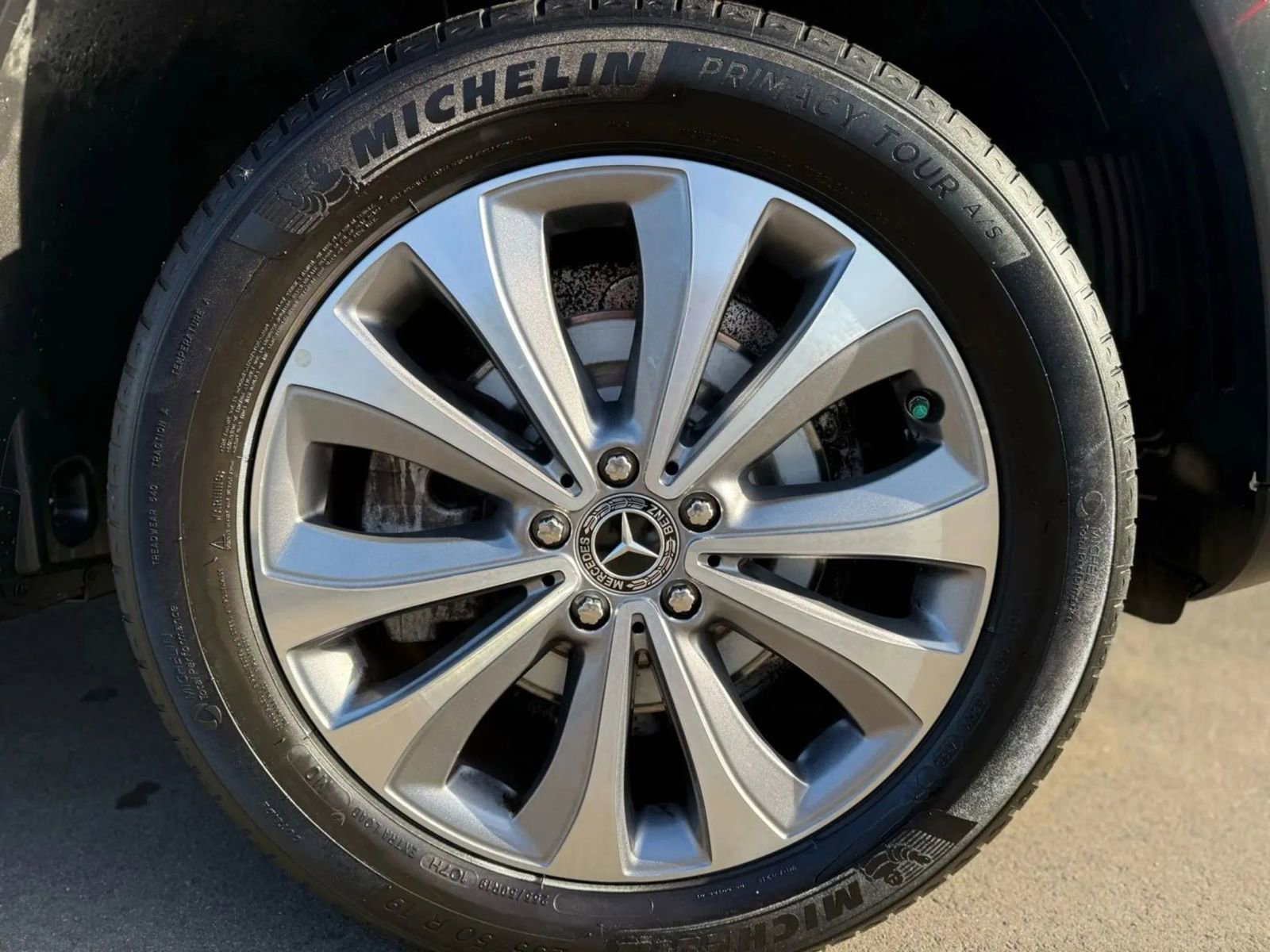 Used 2020 Mercedes-Benz GLE 350 4MATIC image 11