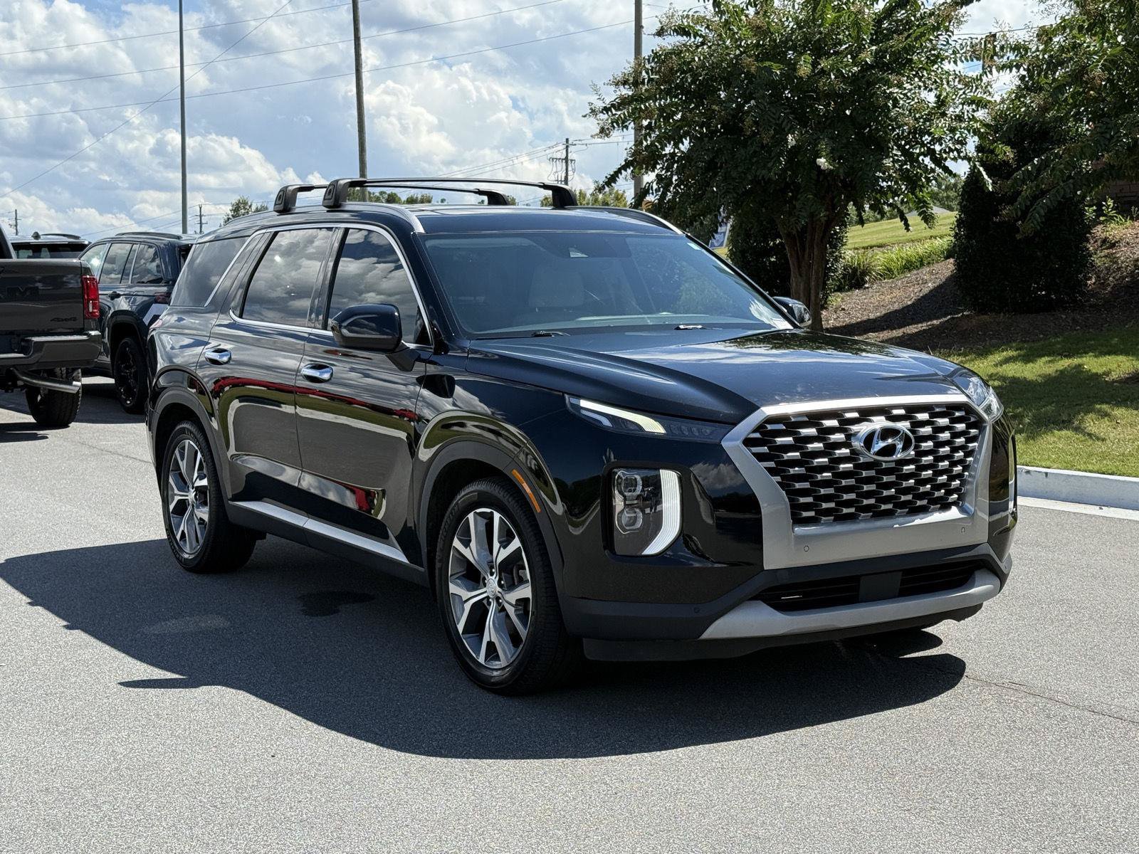 Used 2022 Hyundai Palisade SEL w/ Premium Package FWD image 7