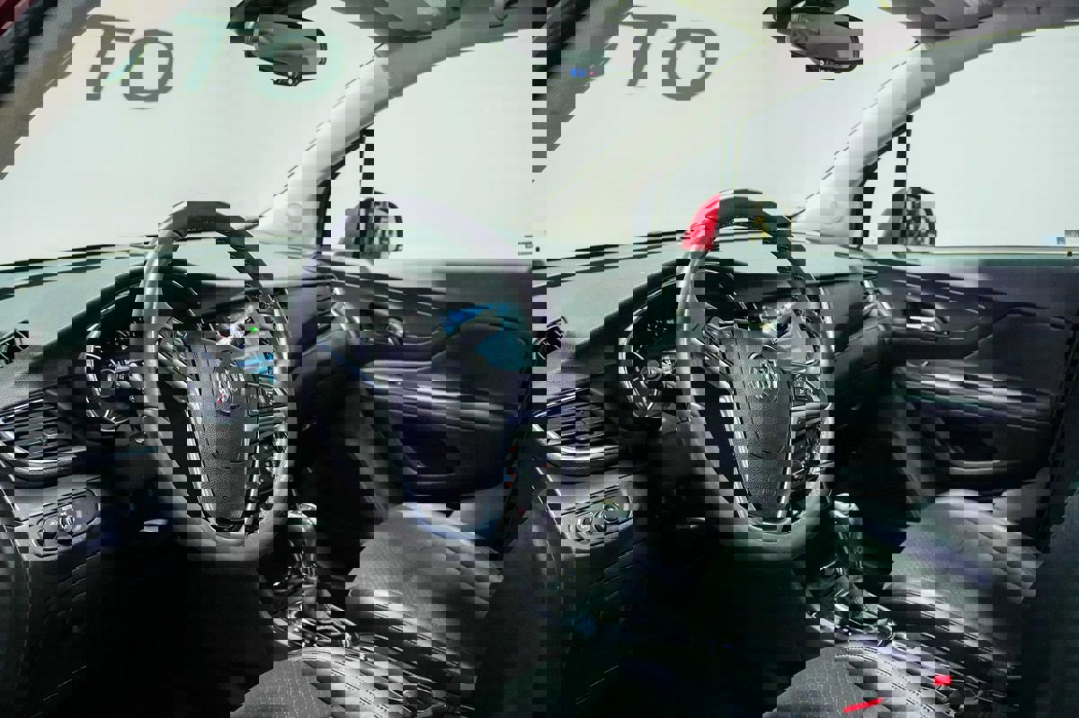 Used 2017 Buick Encore Preferred FWD image 14