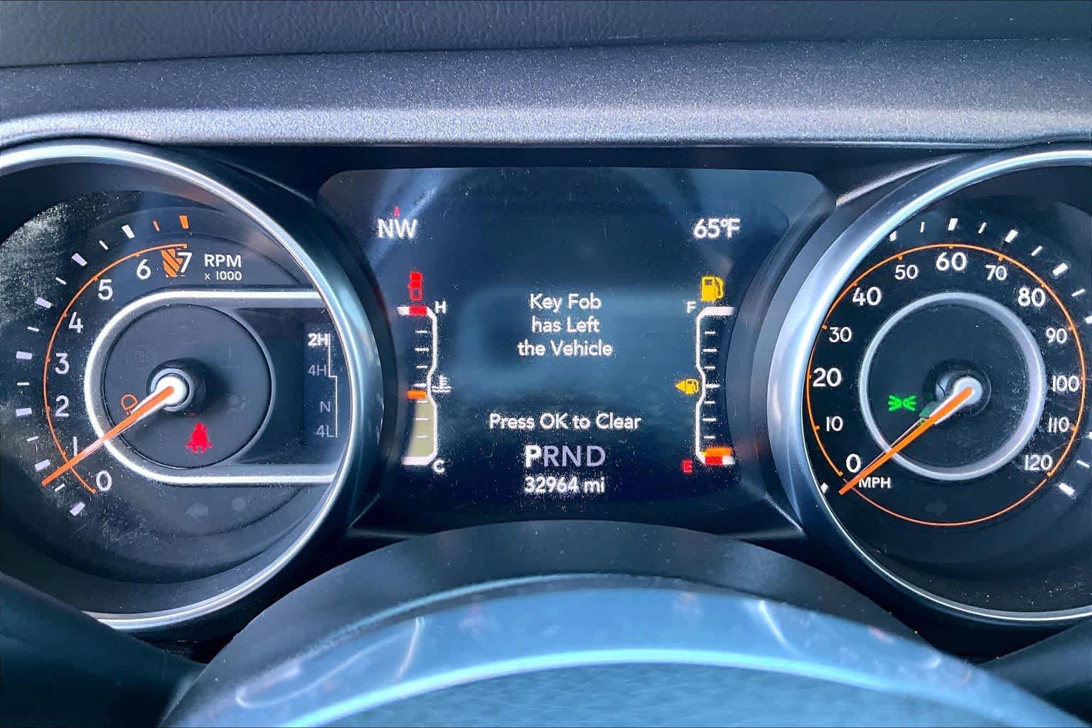 Used 2023 Jeep Gladiator Mojave w/ Cold Weather Group AWD/4WD image 21