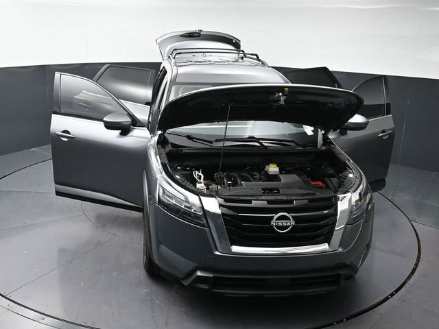 Used 2023 Nissan Pathfinder SV image 44