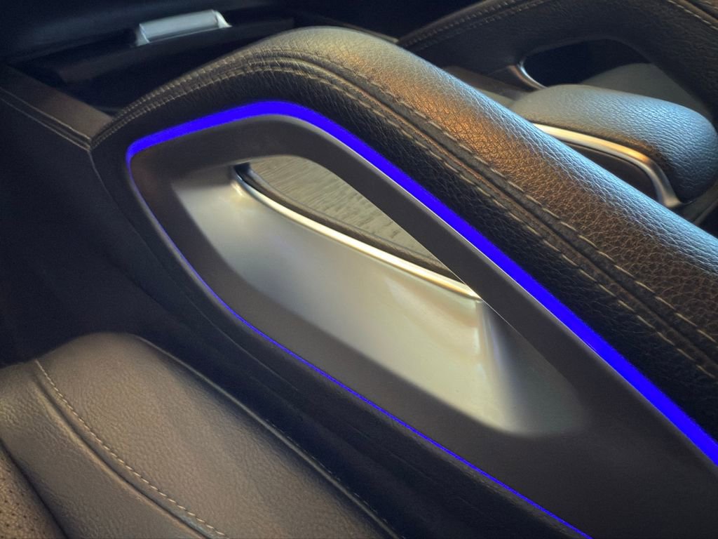 Used 2022 Mercedes-Benz GLE 350 w/ Premium Package image 19