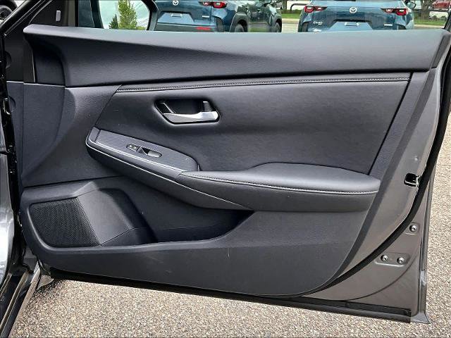 Certified 2025 Nissan Sentra SV FWD image 12