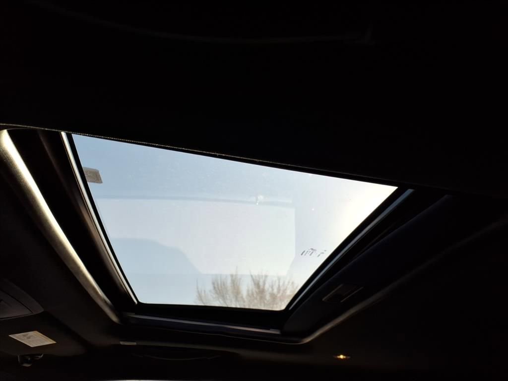 Used 2023 Dodge Challenger R/T Scat Pack w/ T/A Package image 13