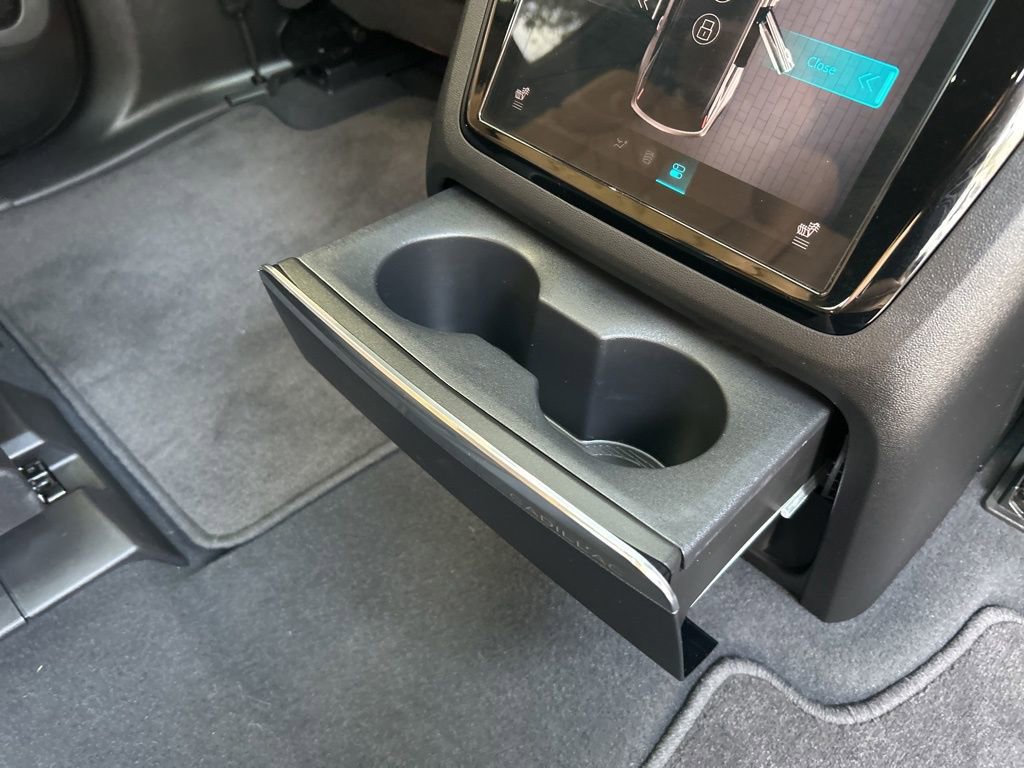 Used 2025 Cadillac Escalade IQ Sport 2 image 33