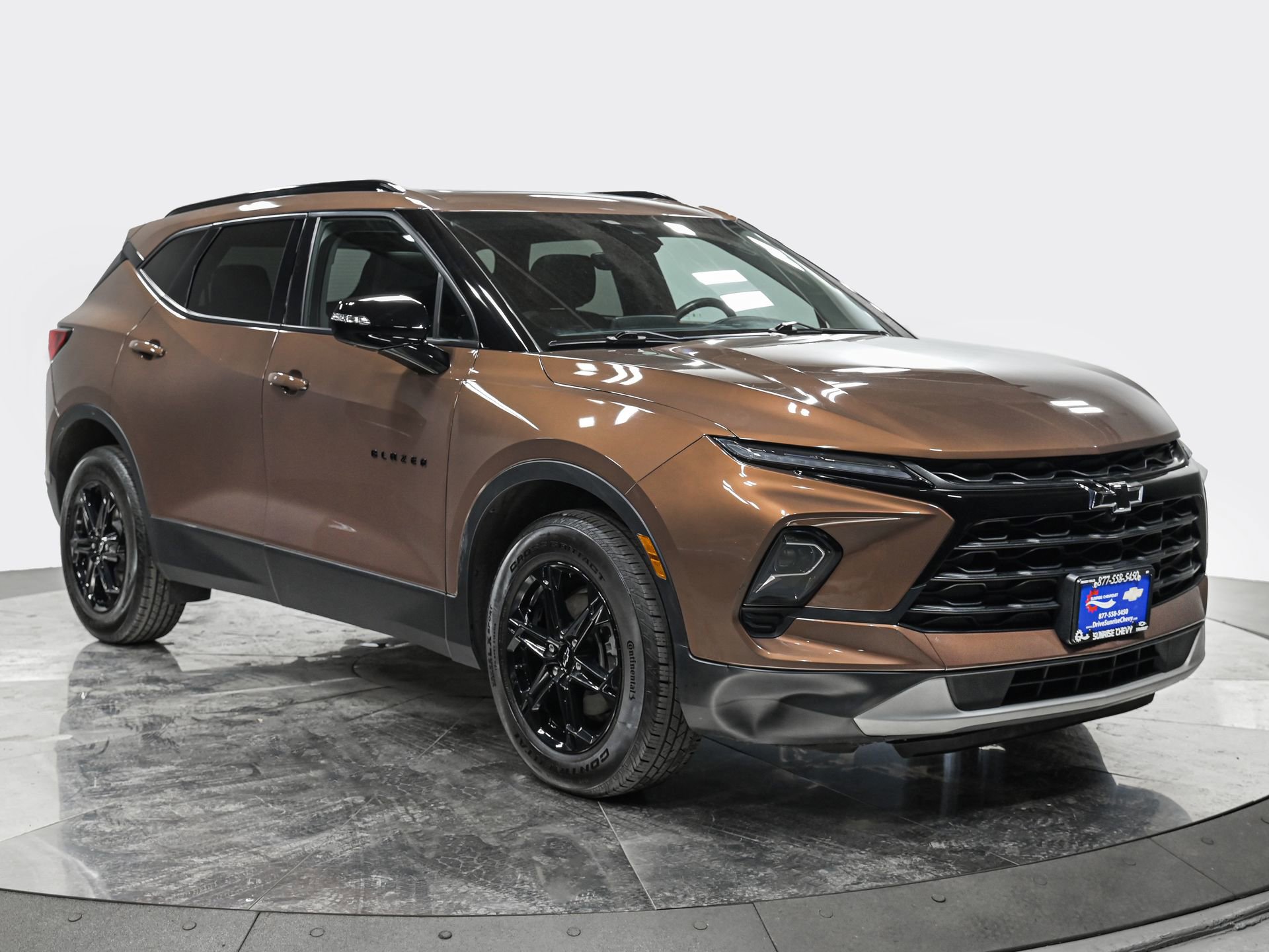 Used 2024 Chevrolet Blazer LT w/ Sound & Technology Package AWD/4WD image 9