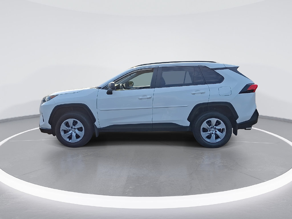 Used 2021 Toyota RAV4 LE AWD/4WD image 6