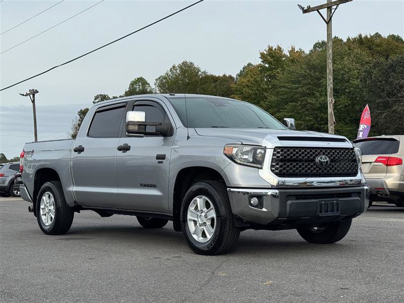 Used 2019 Toyota Tundra SR5 w/ Convenience Package image 4