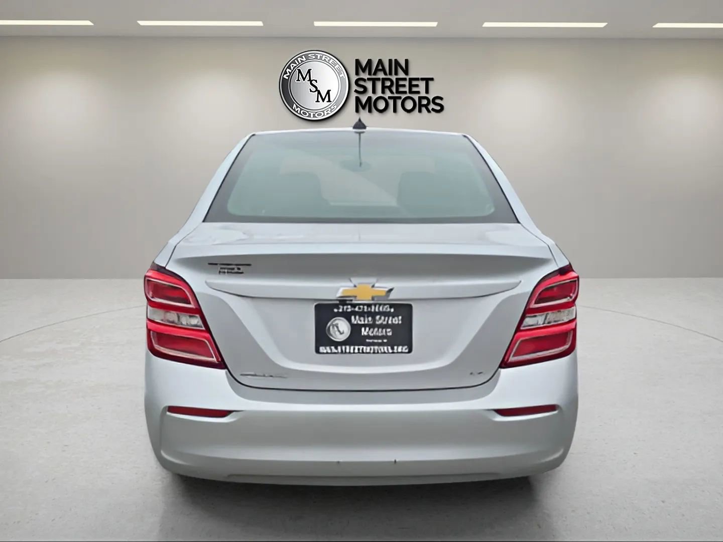 Used 2020 Chevrolet Sonic LT FWD image 4