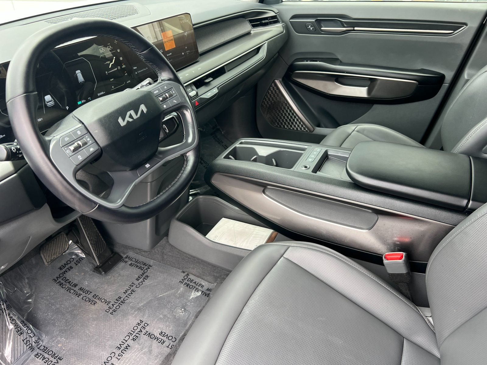 Certified 2024 Kia EV9 Light Long Range RWD image 9