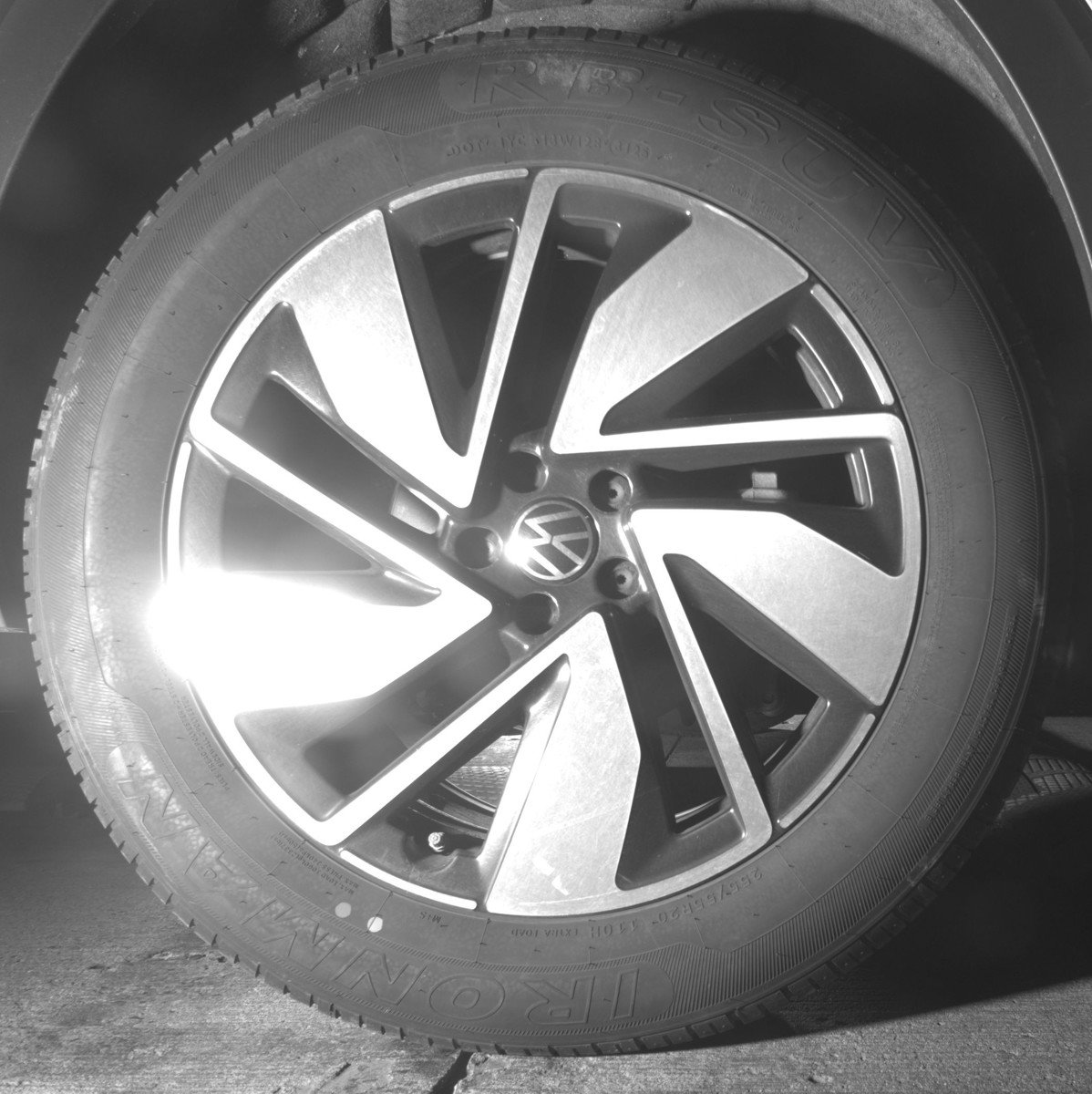 Used 2024 Volkswagen Atlas SE image 15