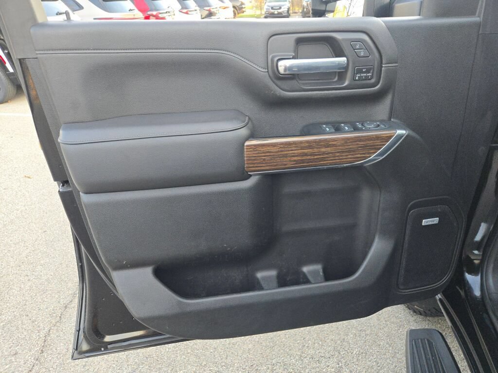 Used 2021 Chevrolet Silverado 2500 High Country AWD/4WD image 18