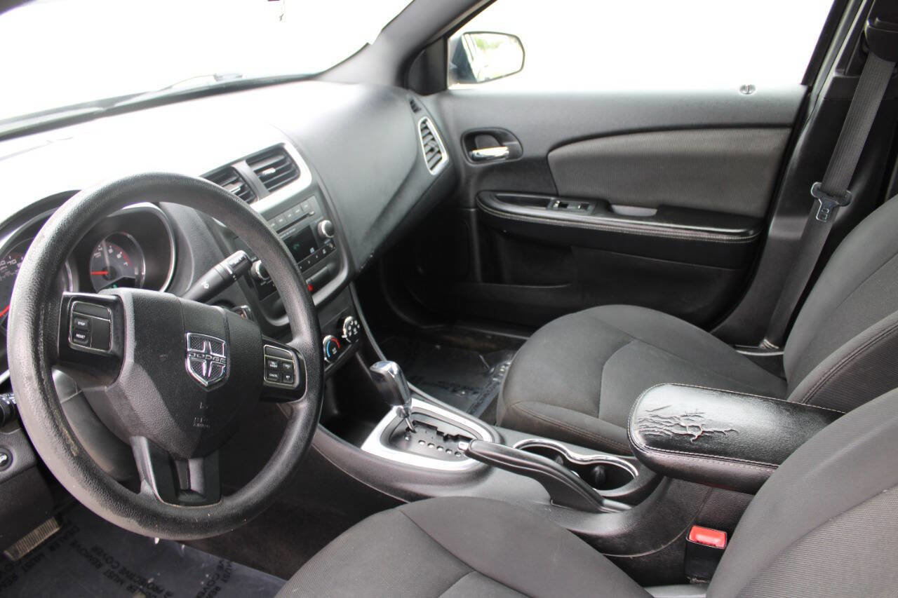 Used 2013 Dodge Avenger SE FWD image 19