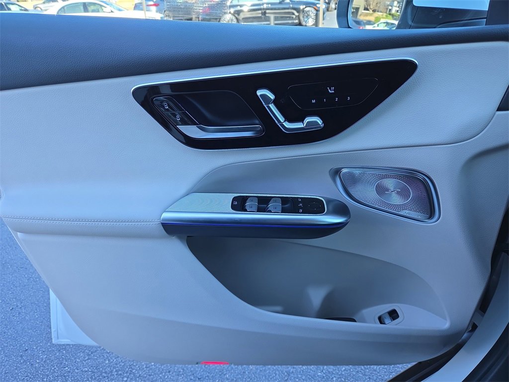 New 2026 Mercedes-Benz GLC 300 4MATIC image 19