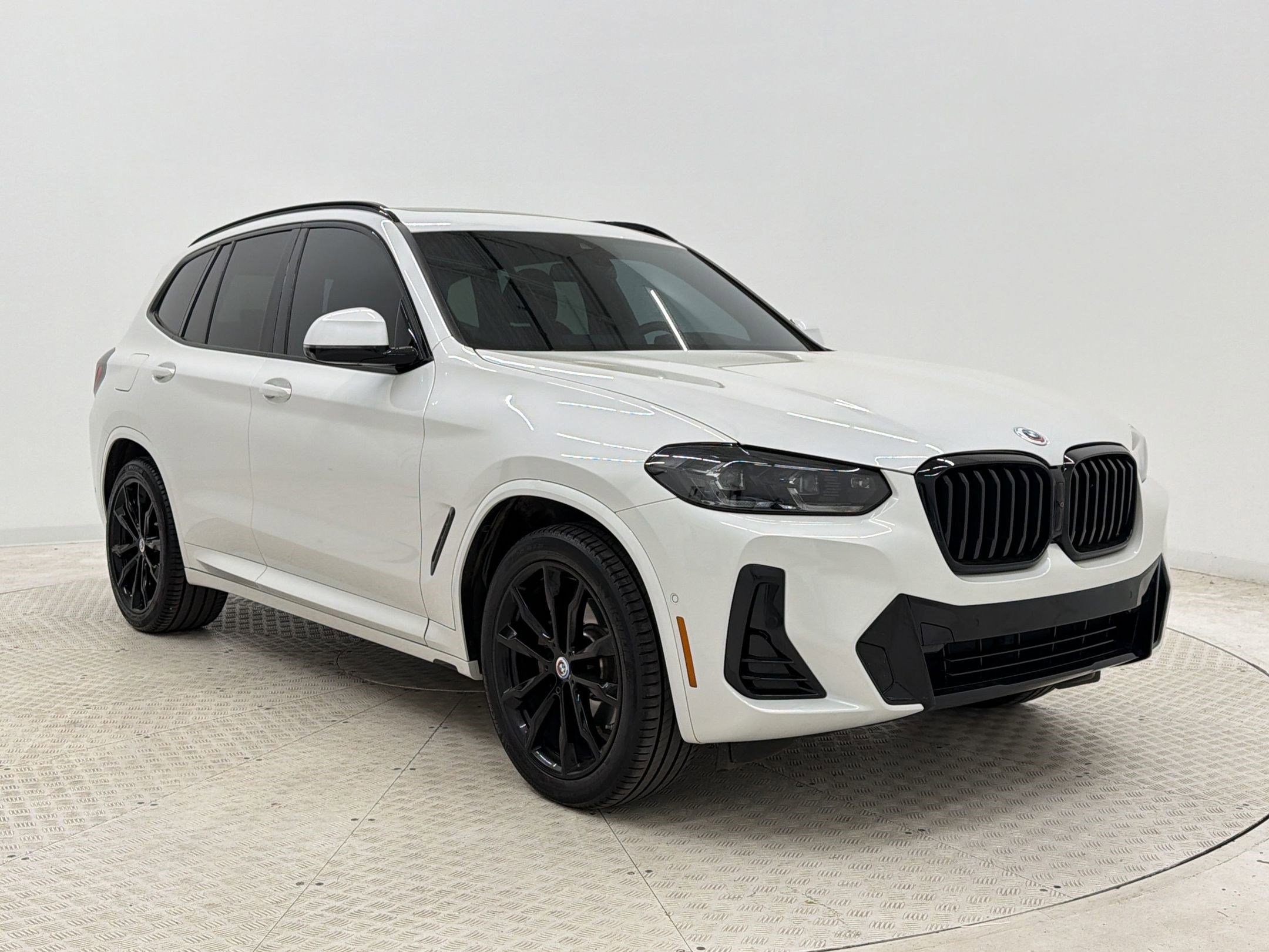 Certified 2023 BMW X3 sDrive30i w/ M Sport Package image 7