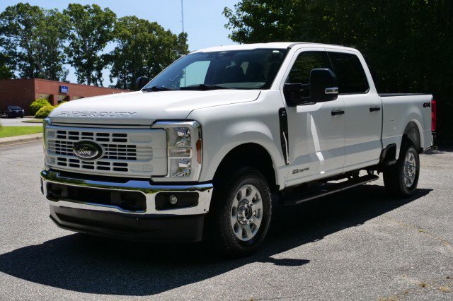 Used 2024 Ford F250 XLT w/ FX4 Off-Road Package image 6