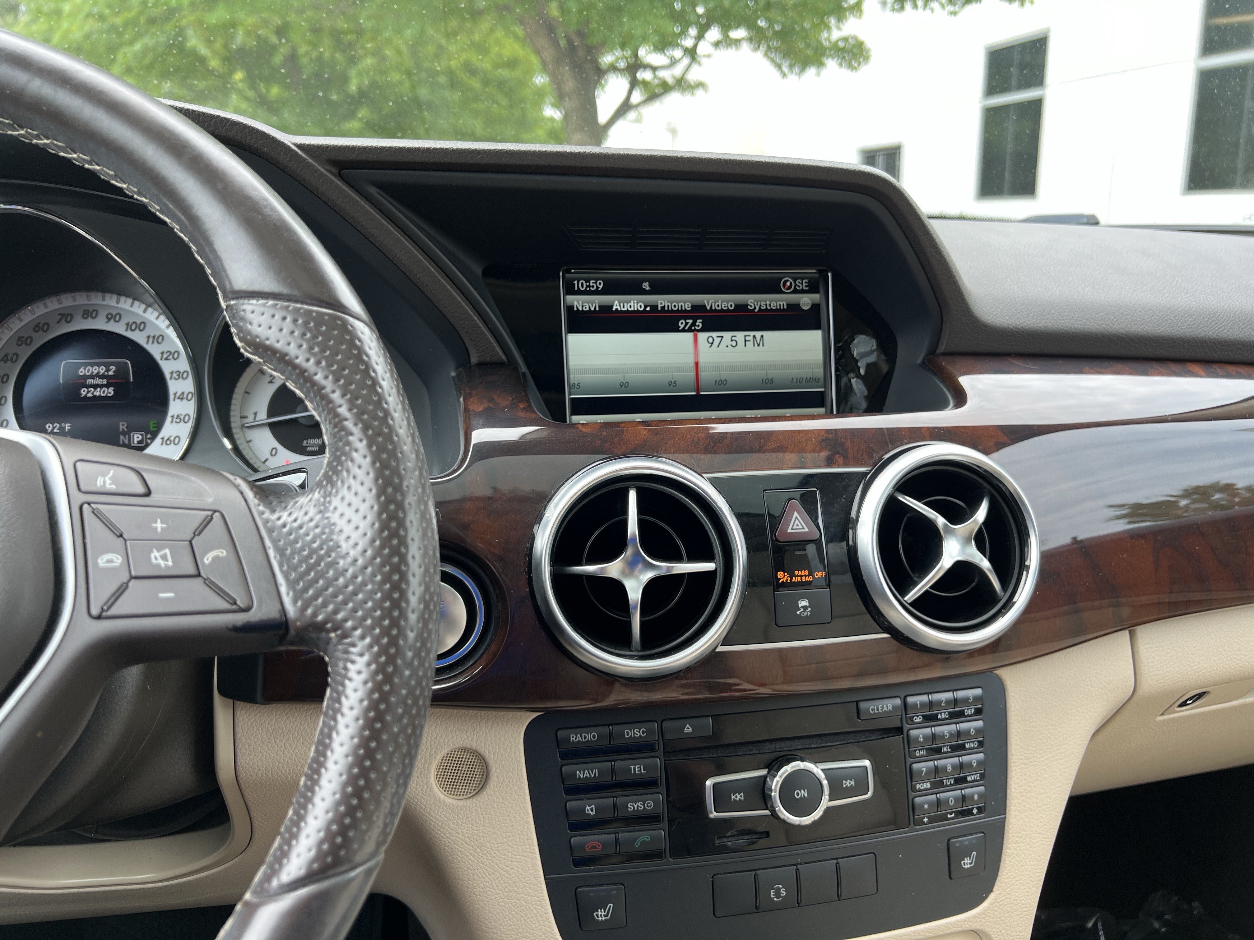 Used 2015 Mercedes-Benz GLK 250 BlueTEC 4MATIC image 31