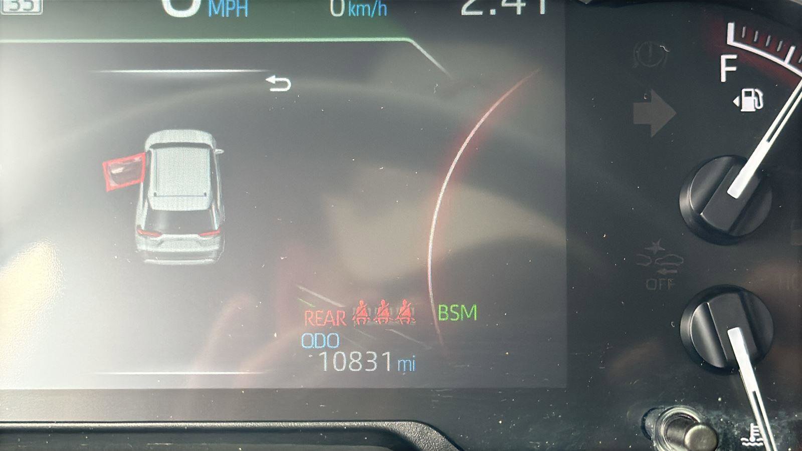 Certified 2025 Toyota RAV4 XLE w/ Convenience Package image 14