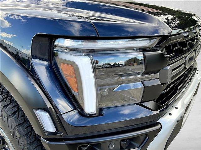 Used 2025 Ford F150 Raptor AWD/4WD image 27