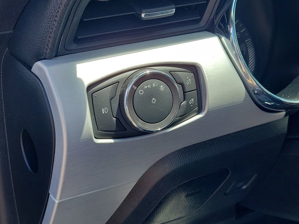 Used 2017 Ford Mustang GT Premium image 16