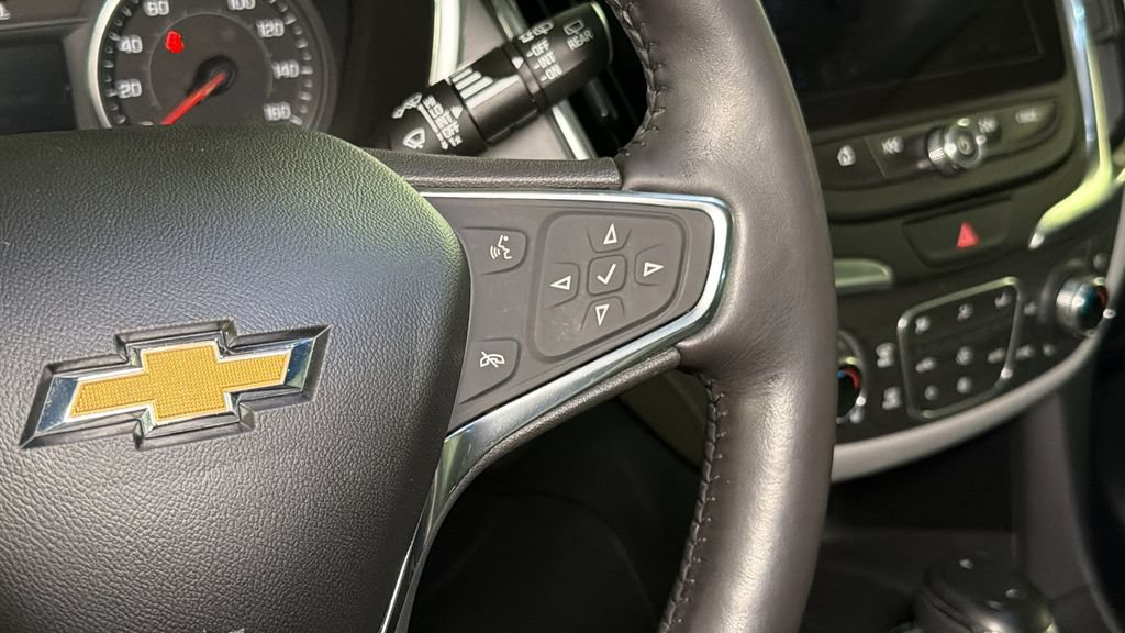 Used 2021 Chevrolet Equinox Premier AWD/4WD image 23