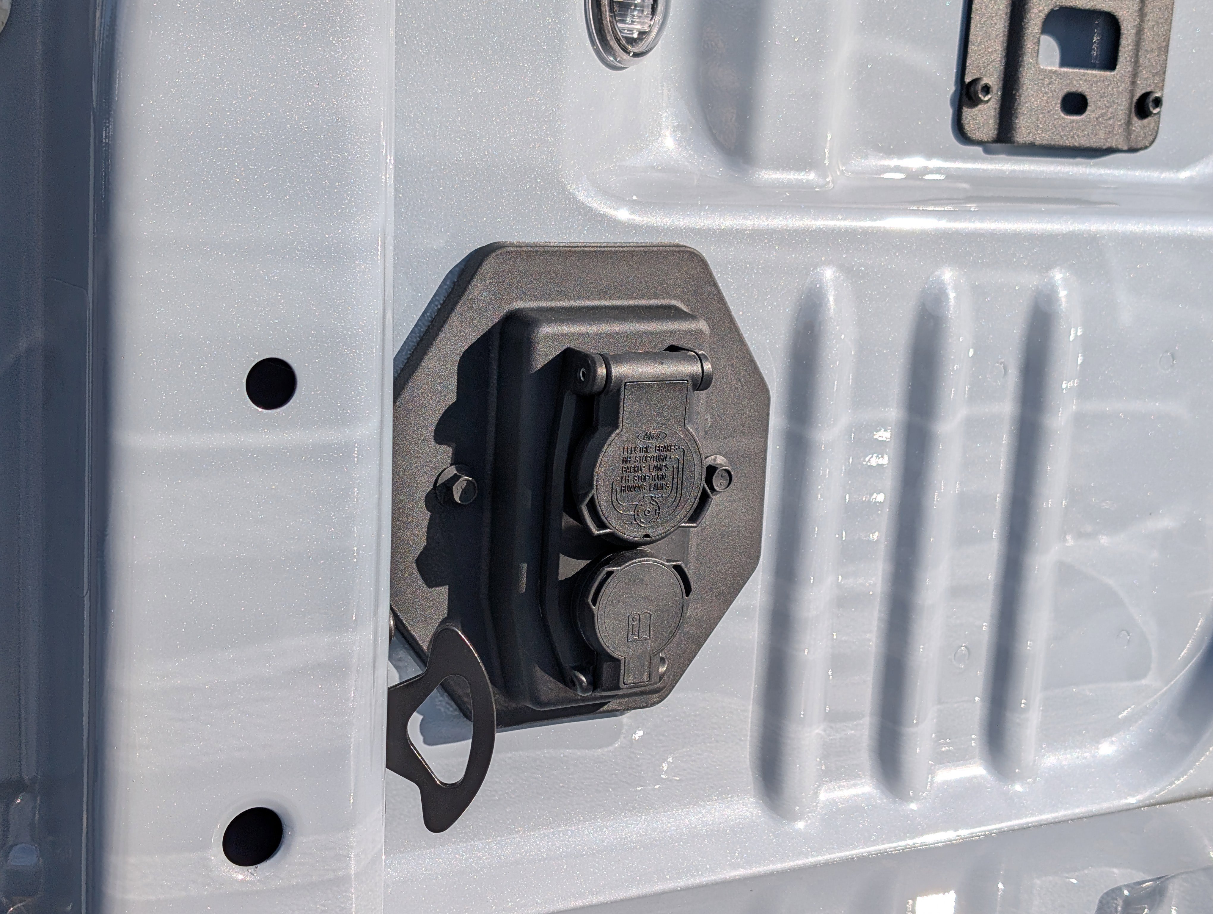 New 2026 Ford F250 Platinum w/ Tremor Off-Road Package image 11