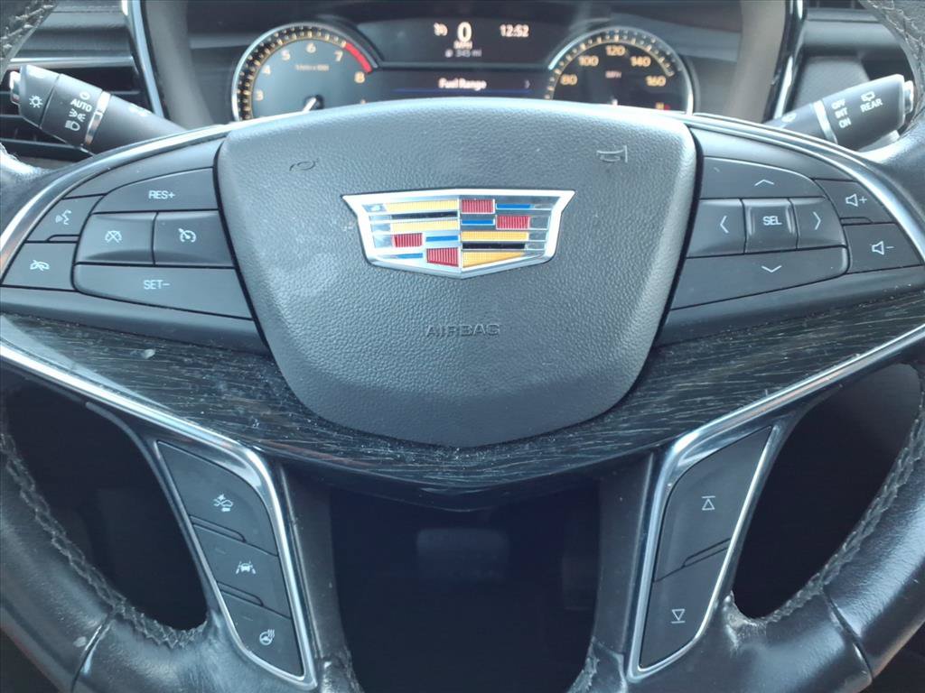 Used 2020 Cadillac XT5 Premium Luxury FWD image 11