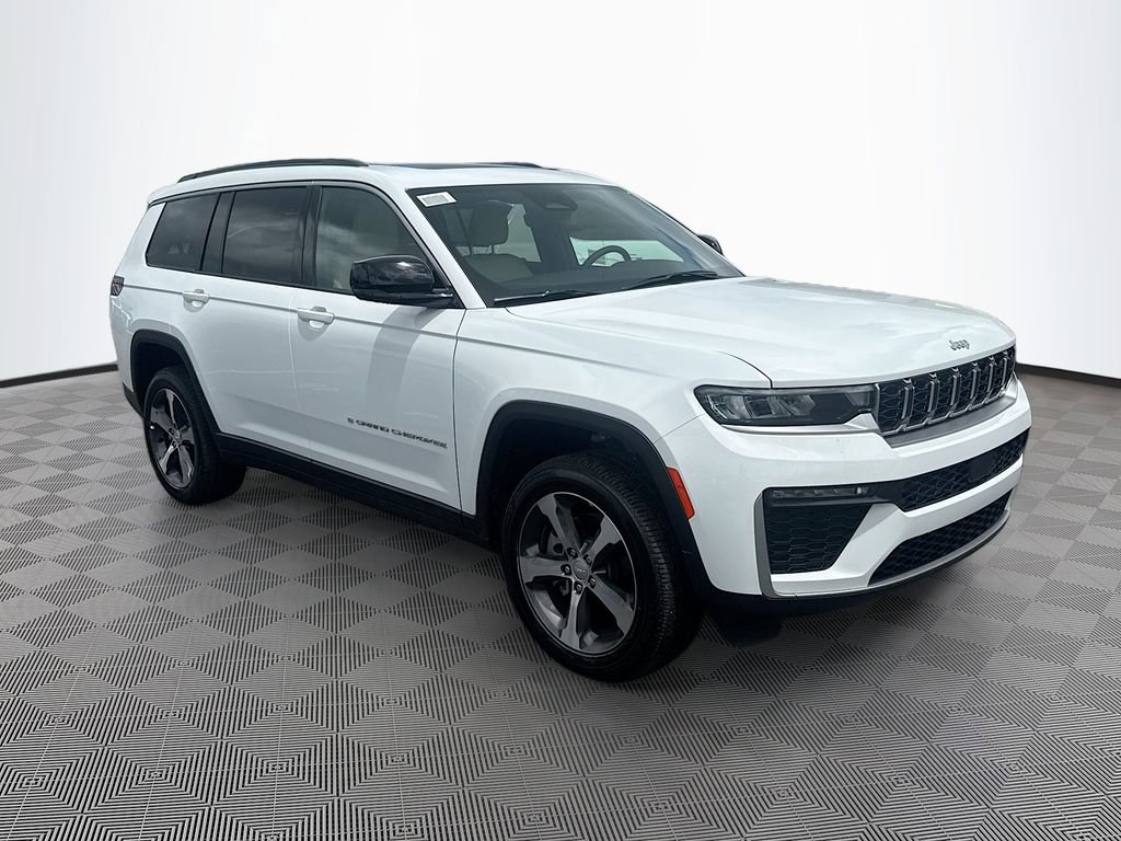 New 2026 Jeep Grand Cherokee L Limited RWD image 3