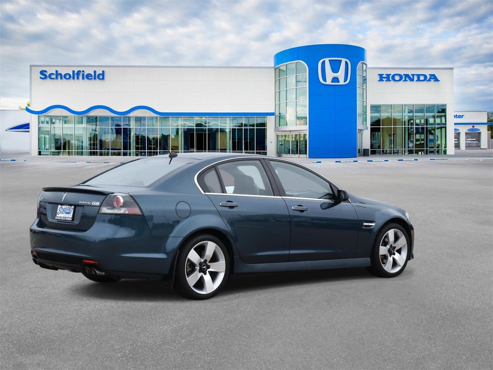 Used 2009 Pontiac G8 GT w/ Premium Package RWD image 3
