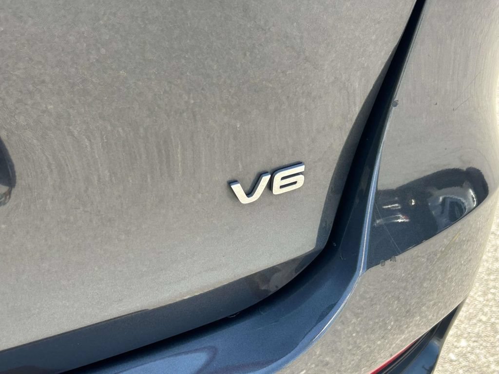 Used 2020 Kia Sorento FWD V6 image 9
