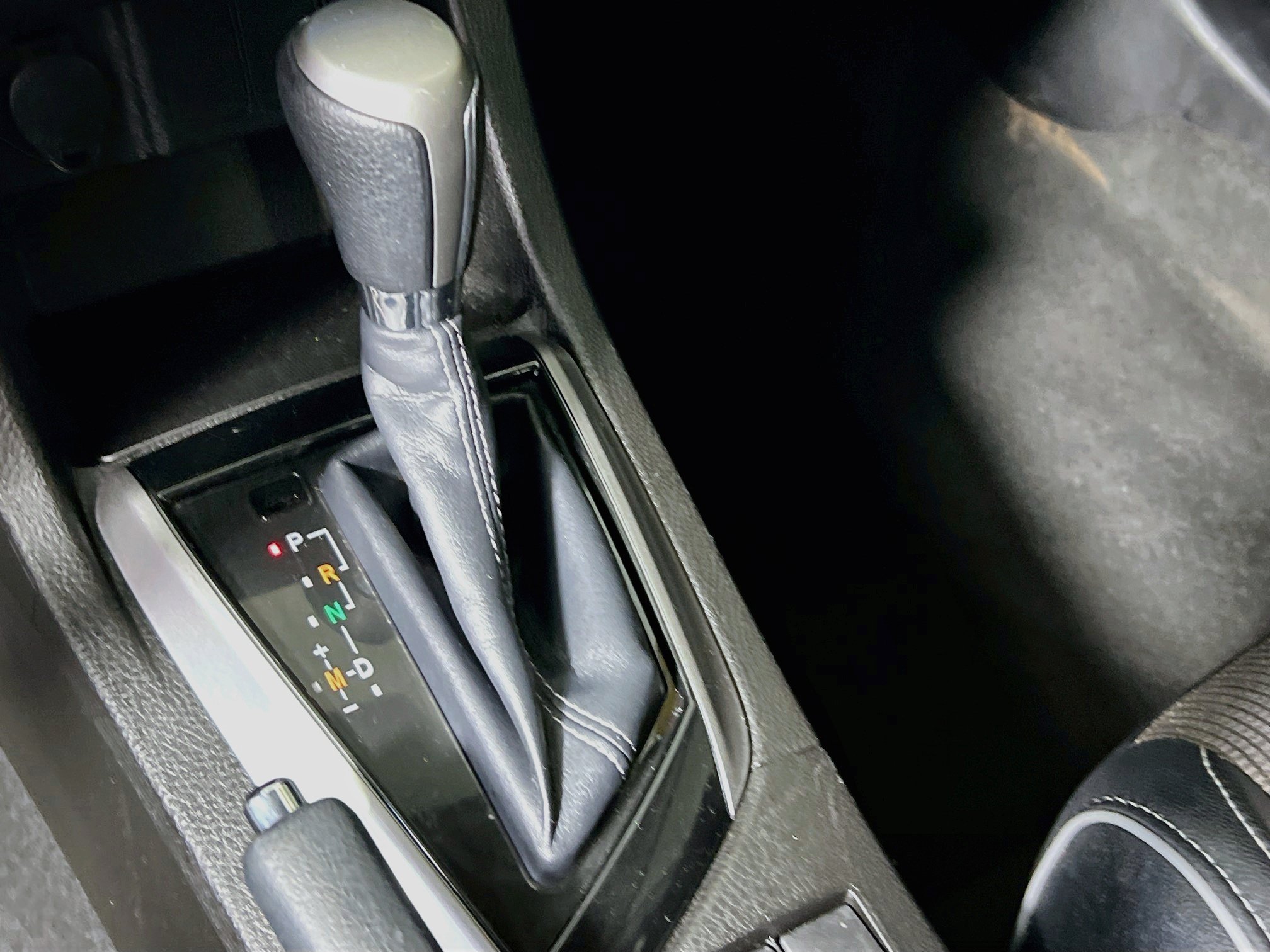 Used 2015 Toyota Corolla S FWD image 23