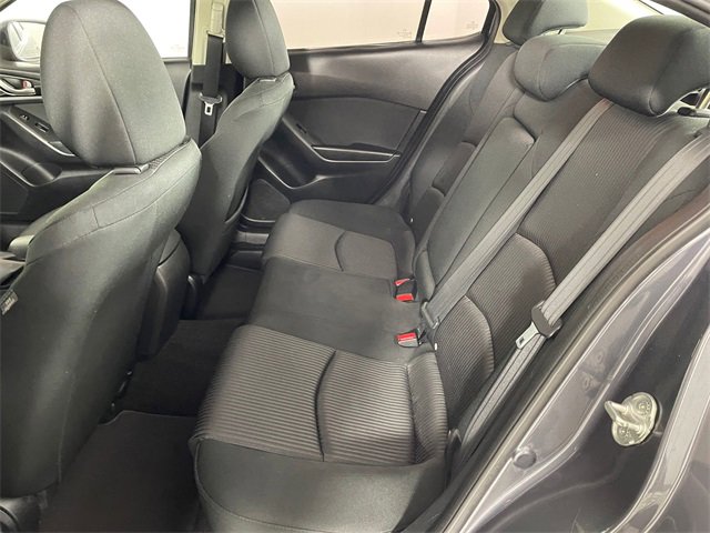 Used 2016 MAZDA MAZDA3 i Touring image 17