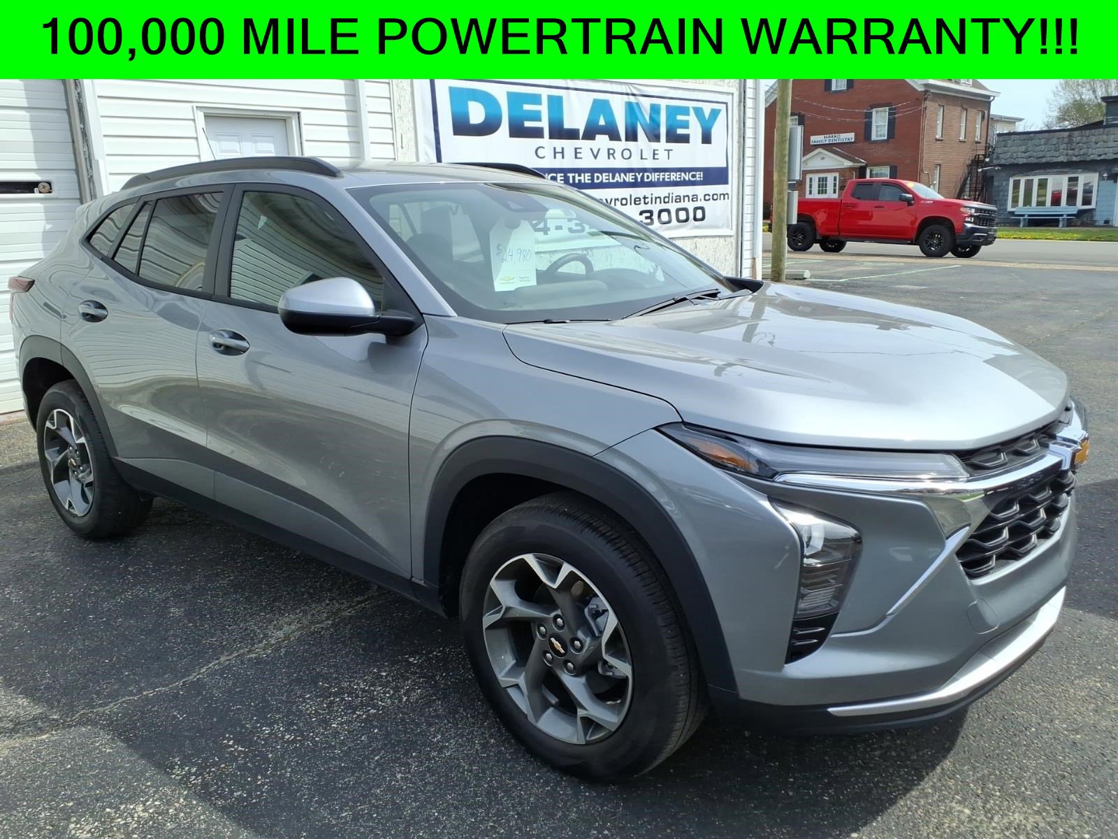Certified 2026 Chevrolet Trax LT w/ Driver Confidence Package FWD image 1