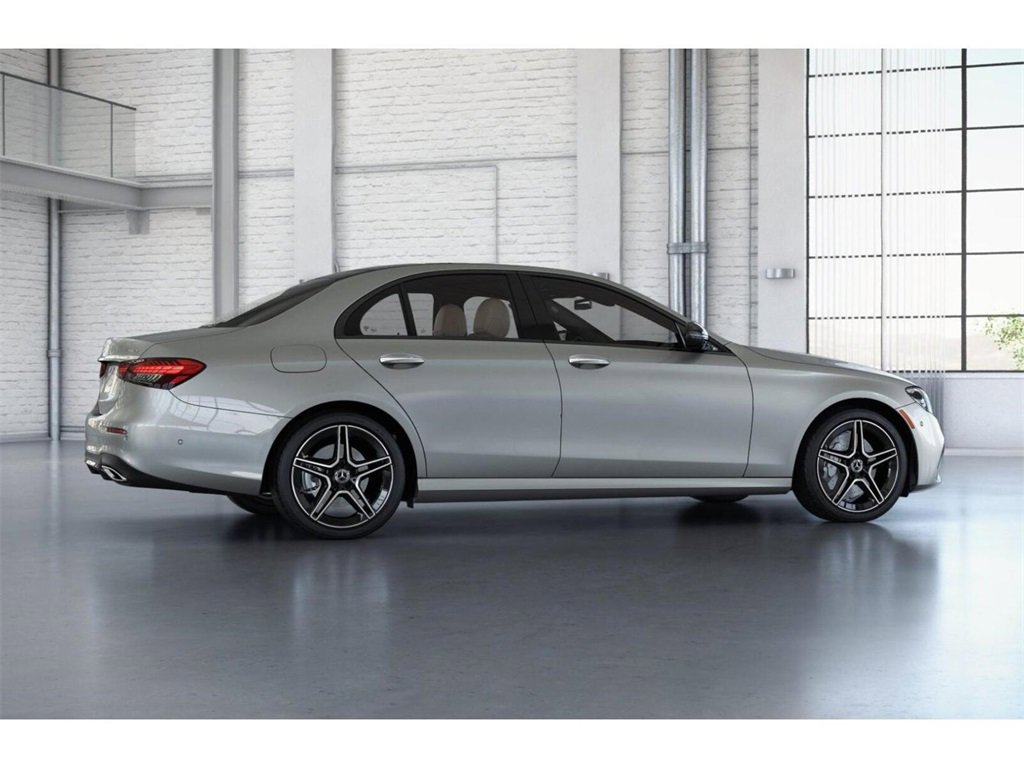 Used 2022 Mercedes-Benz E 350 4MATIC Sedan image 19