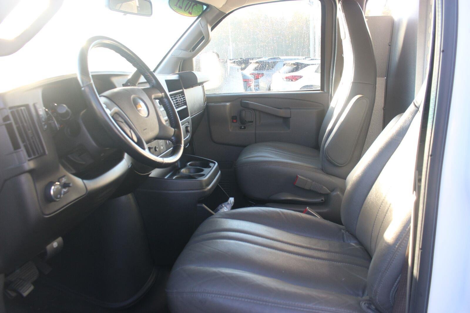 Used 2021 Chevrolet Express 2500 Extended w/ Driver Convenience Package RWD image 16