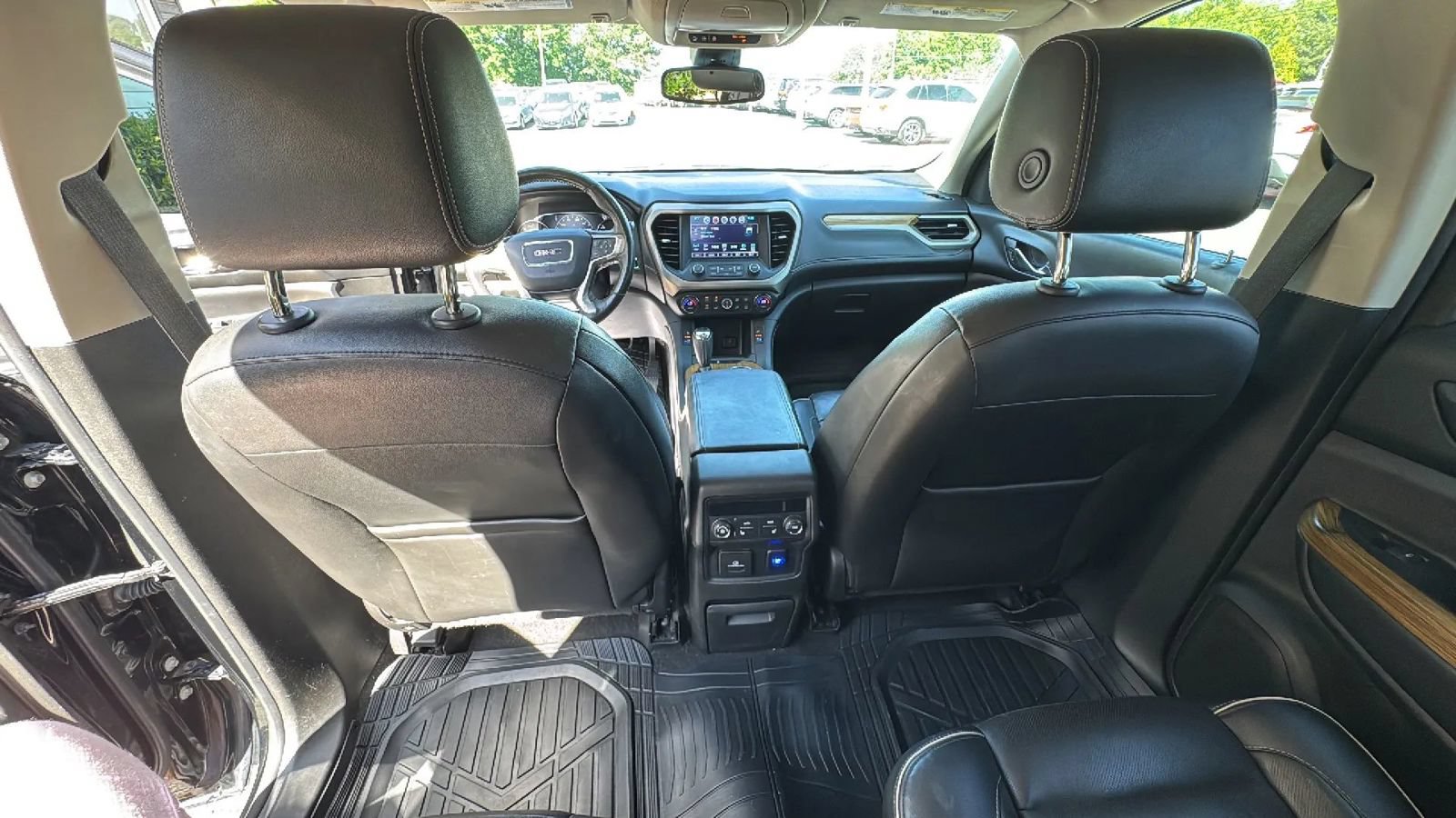 Used 2017 GMC Acadia Denali FWD image 17