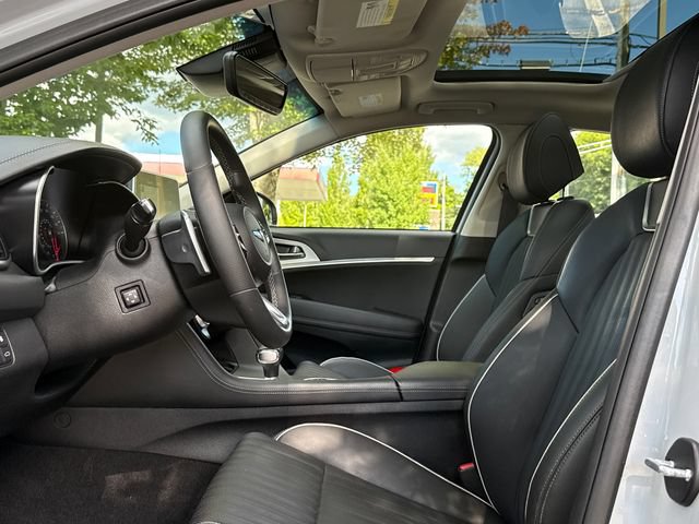 Used 2020 Genesis G70 2.0T w/ Elite Package AWD/4WD image 10