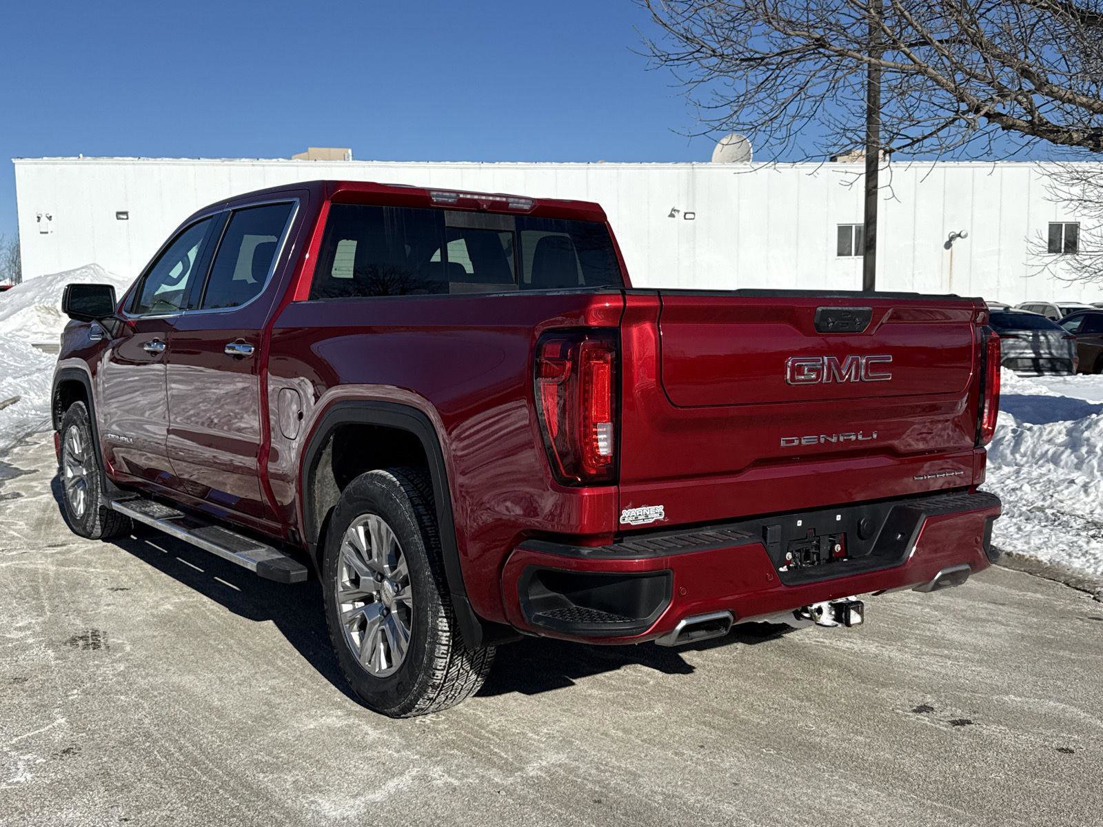 Used 2022 GMC Sierra 1500 Denali image 6