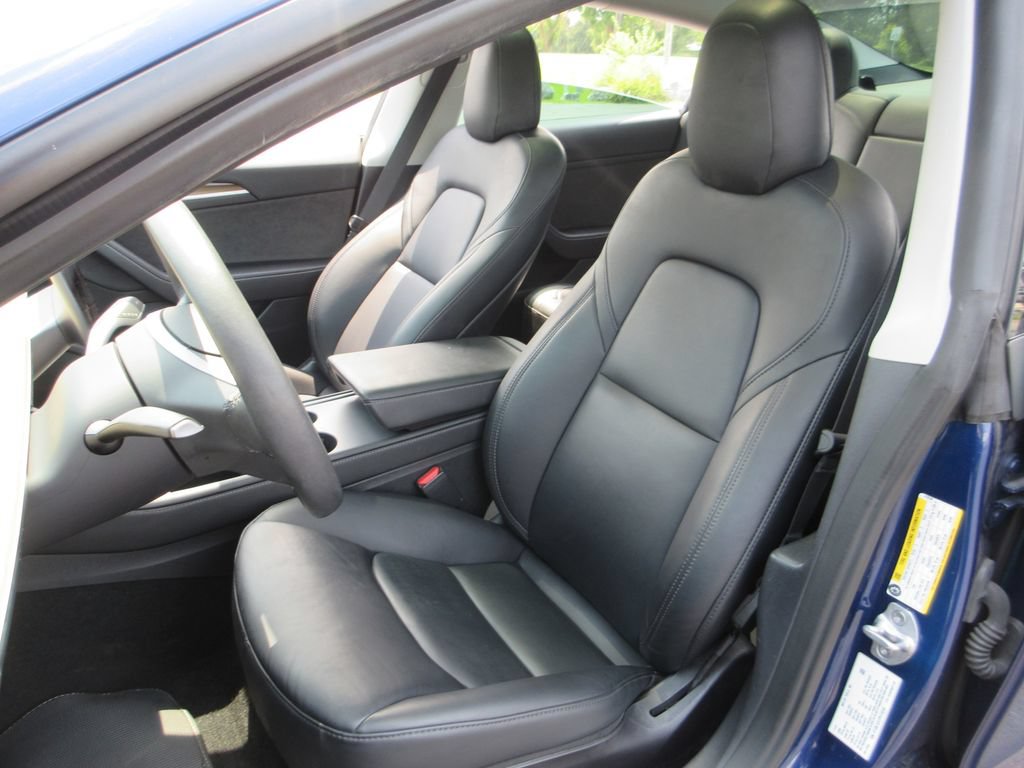 Used 2023 Tesla Model 3 Standard Range RWD image 19