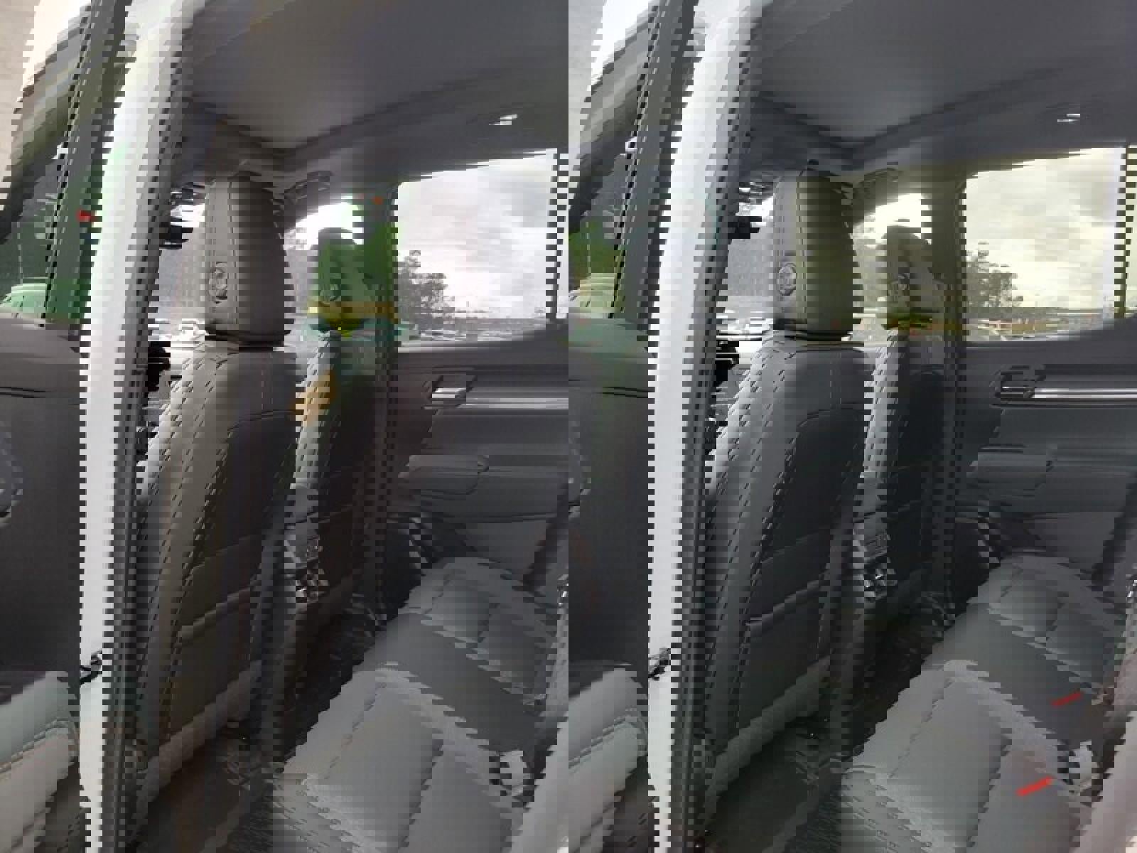 New 2026 GMC Terrain AT4 w/ Convenience Package III image 26