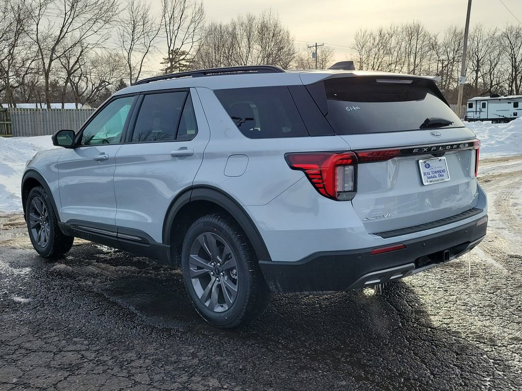 New 2026 Ford Explorer Active w/ Active Comfort Package image 6