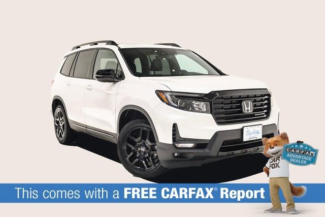 Used 2024 Honda Passport Black Edition image 2